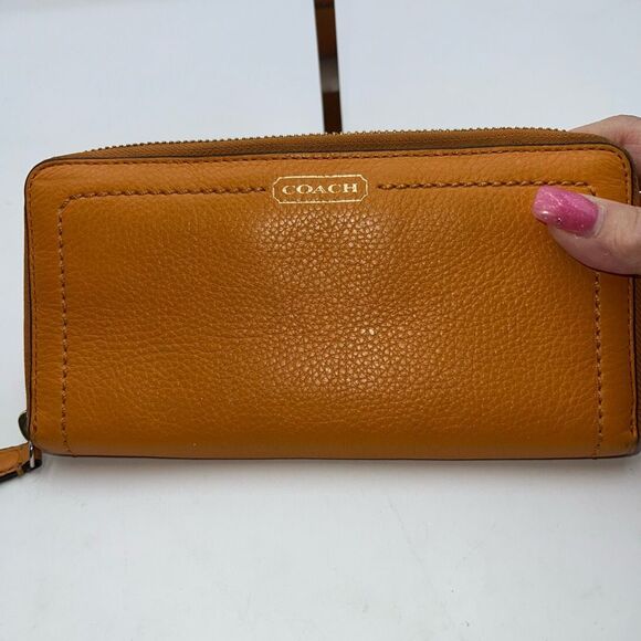 Coach Long Zip Around Leather Continental Wallet - Picture 2 of 13